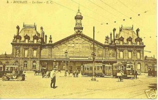 Roubaix, Place de La Gare 2.jpg